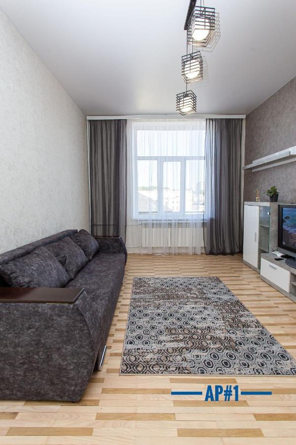 Центр Просторі Апартаменти, Поруч Площа Ternopil Exterior foto